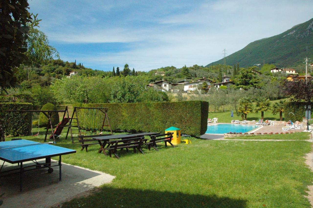 Park Hotel Val Di Monte ***S Мальчезине Экстерьер фото