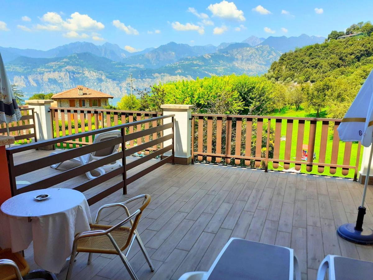 Park Hotel Val Di Monte ***S Мальчезине Экстерьер фото