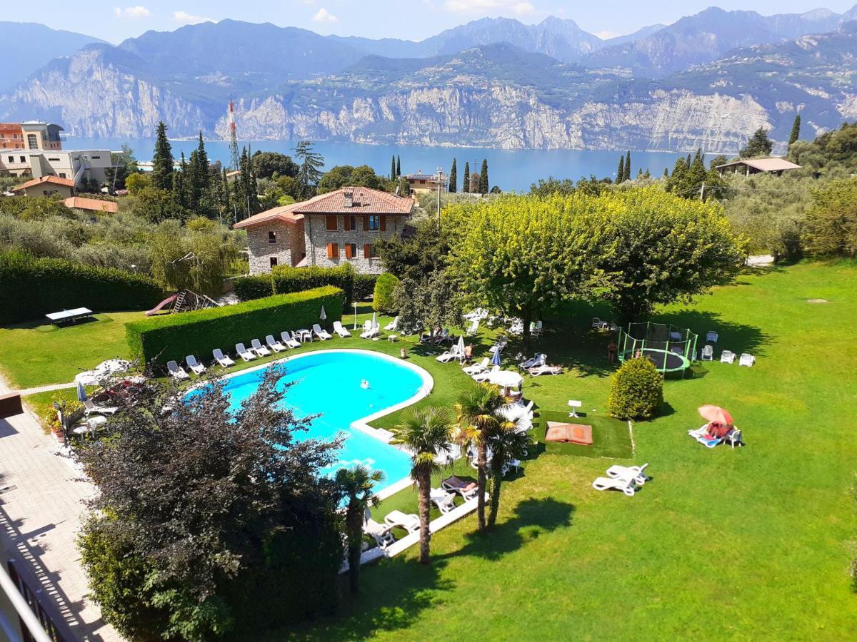 Park Hotel Val Di Monte ***S Мальчезине Экстерьер фото