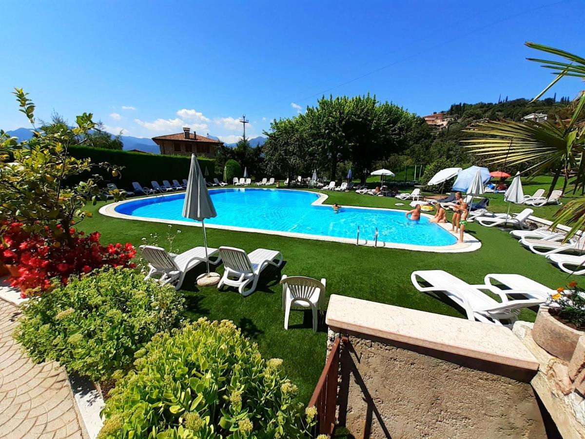 Park Hotel Val Di Monte ***S Мальчезине Экстерьер фото