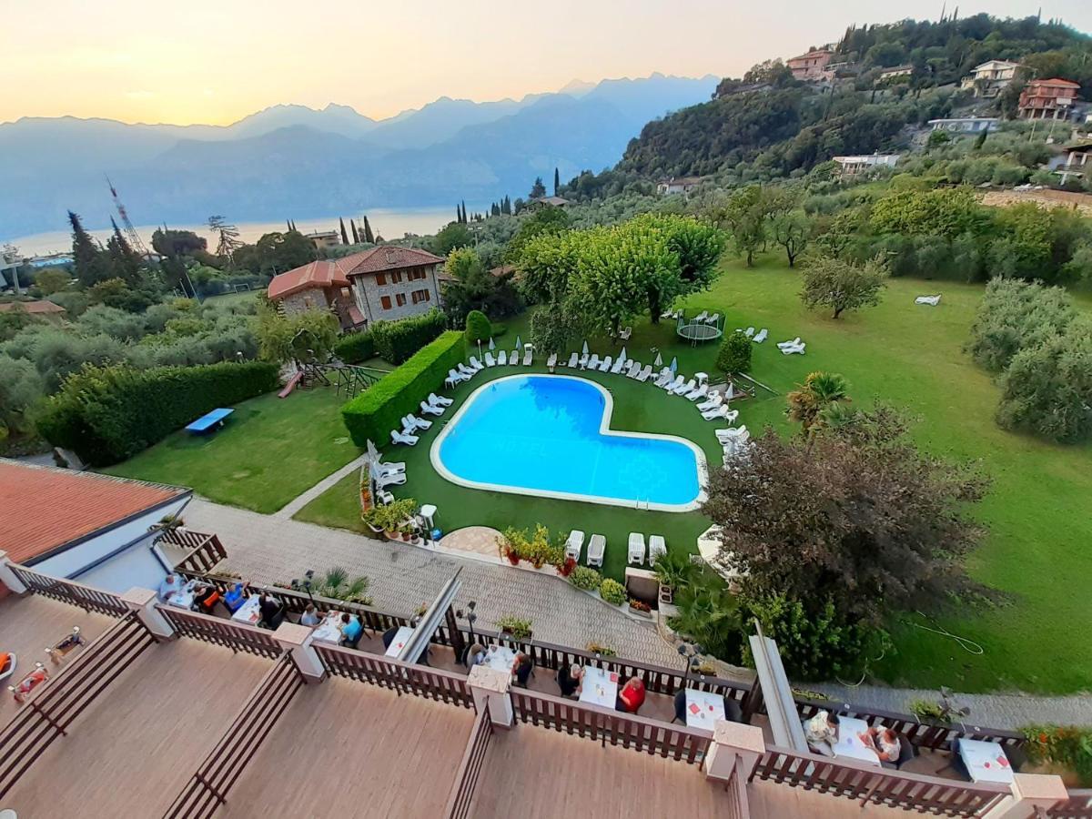 Park Hotel Val Di Monte ***S Мальчезине Экстерьер фото
